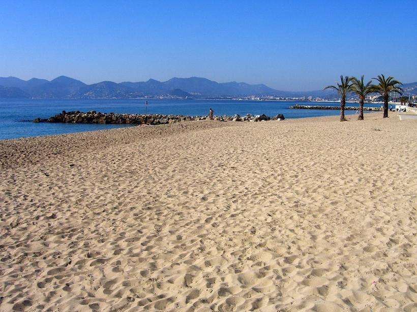 Sea Side Apartment Канни Екстер'єр фото