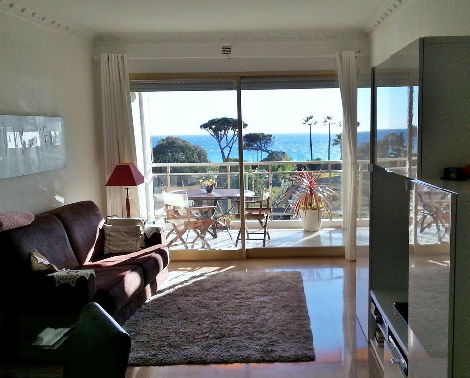Sea Side Apartment Канни Екстер'єр фото